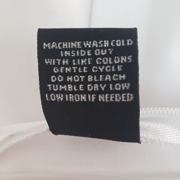 Mamba Jeans White Pleated Skirt - Picture 9 of 9